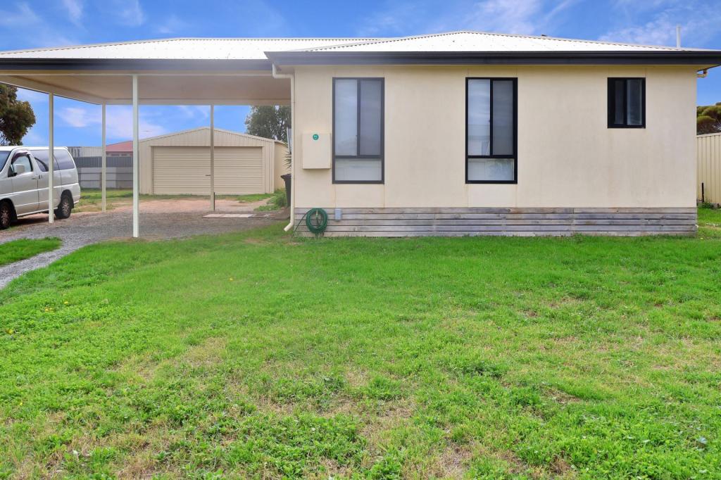 5 Chandler Cres, Ceduna, SA 5690