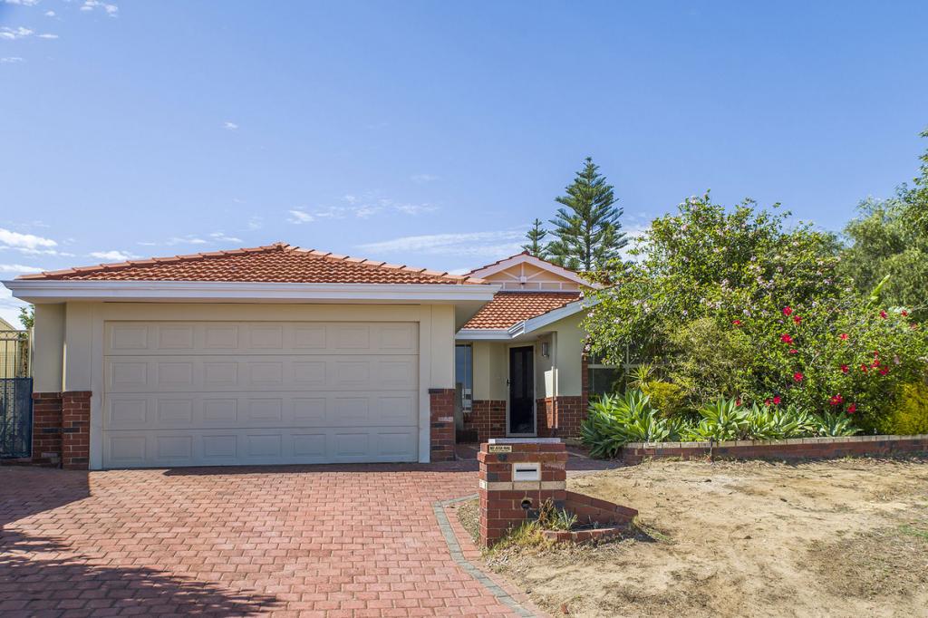 34 Falkland Way, Kinross, WA 6028