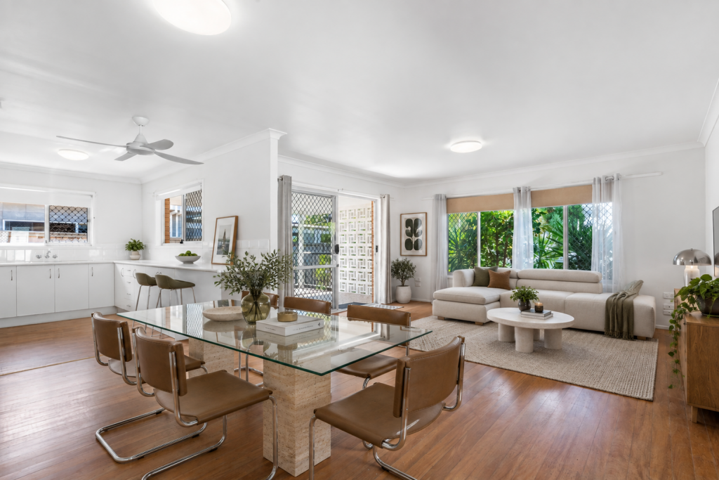 62 Seagull Ave, Mermaid Beach, QLD 4218
