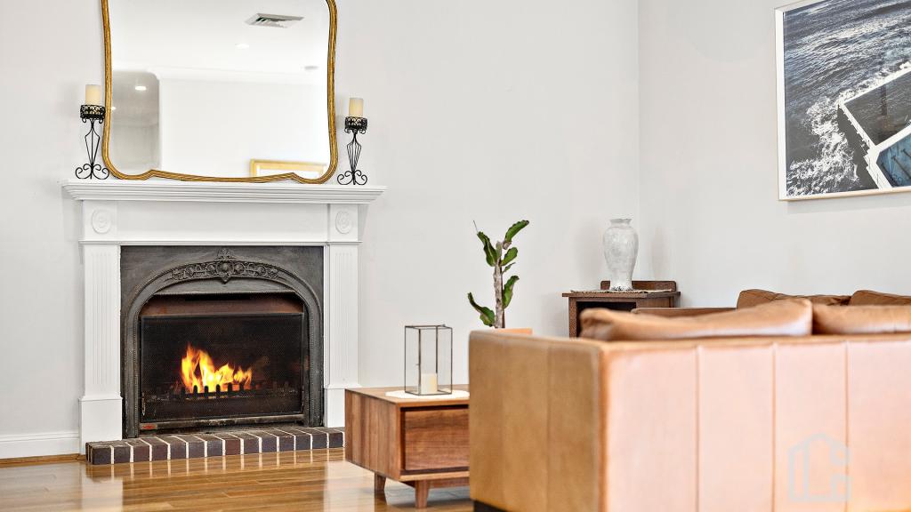 10 Walker St, Springwood, NSW 2777