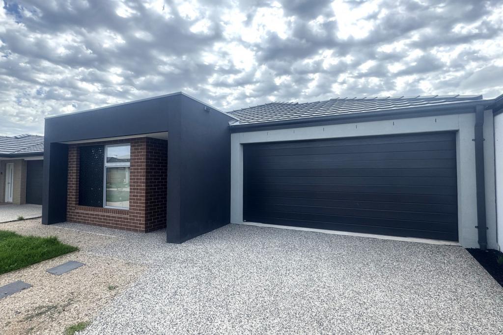 34 Hicking Rd, Tarneit, VIC 3029