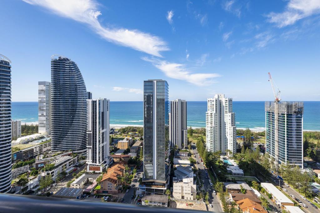 3203/2663 GOLD COAST HWY, BROADBEACH, QLD 4218