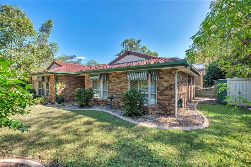 1 CORELLA PL, GOODNA, QLD 4300