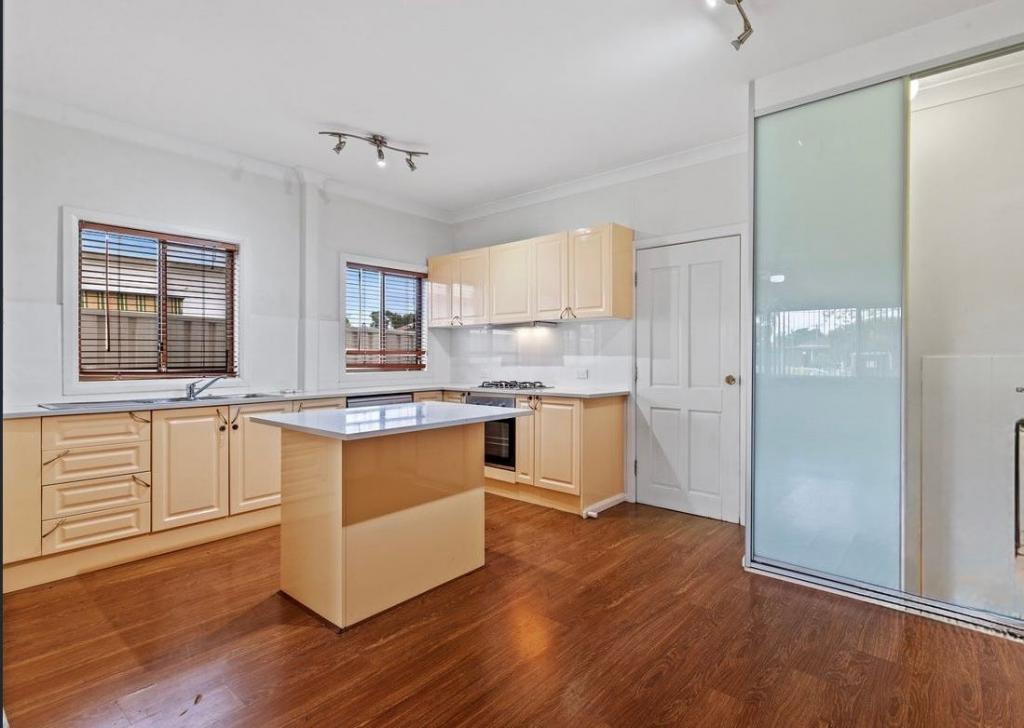 121 Carpenter St, Colyton, NSW 2760