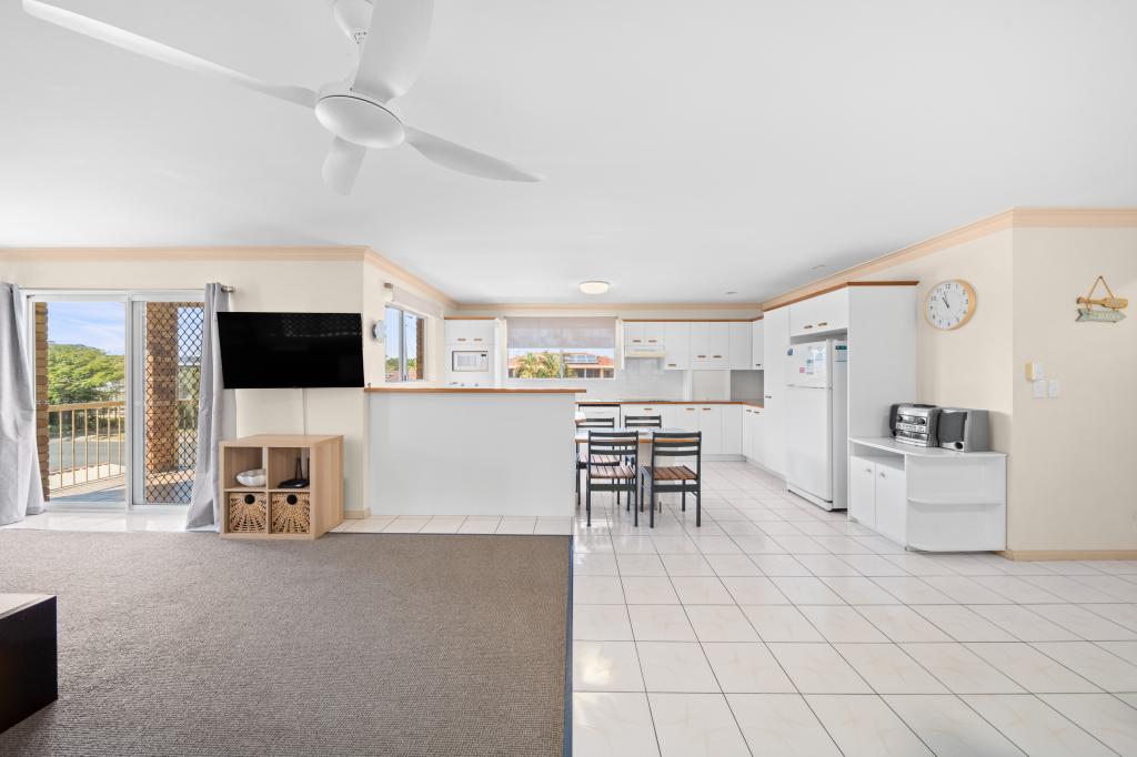 2/49 Sylvan Beach Esp, Bellara, QLD 4507