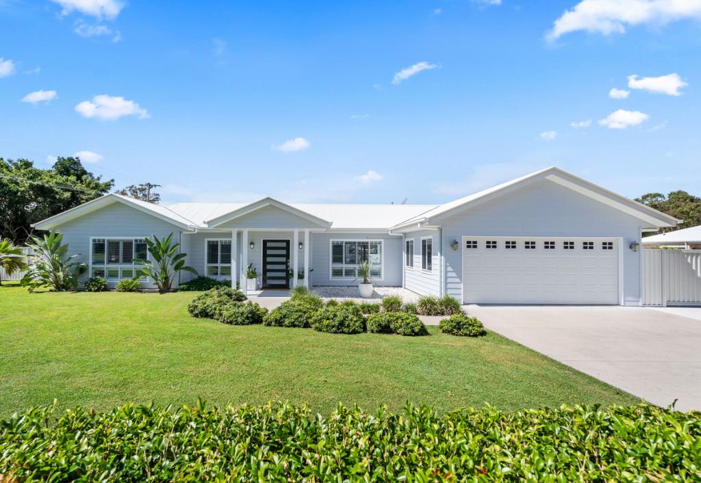 4 Carrick Way, Wondunna, QLD 4655