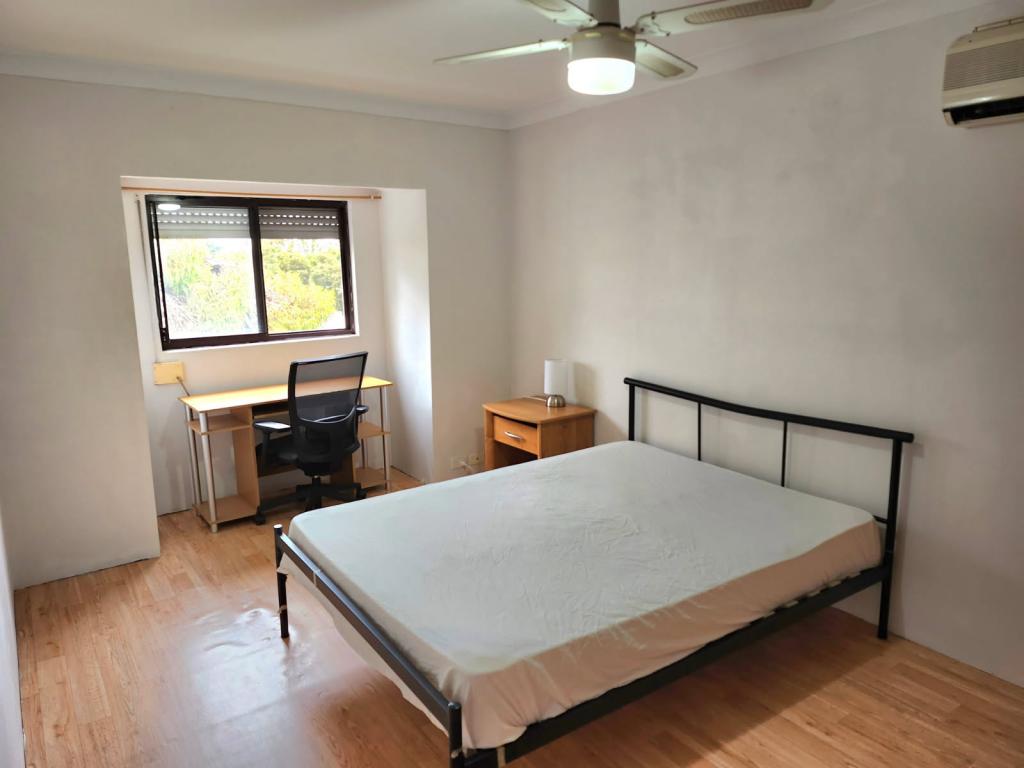 Room 3/29 Mermaid Way, Heathridge, WA 6027