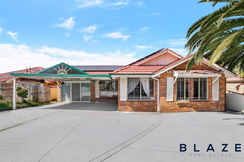 10 Tingha Cl, Hinchinbrook, NSW 2168