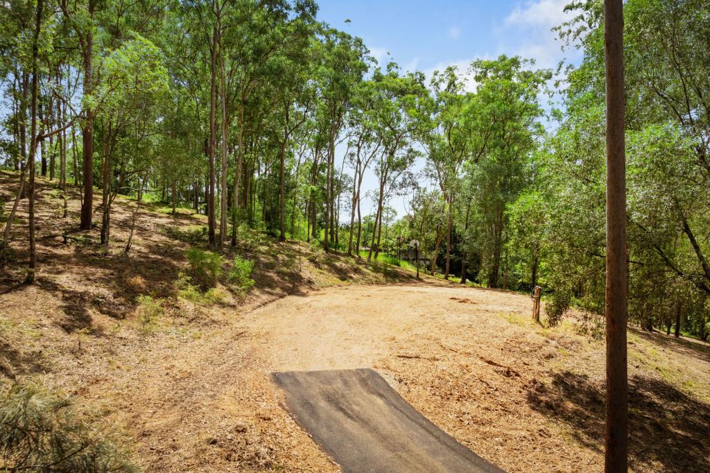 401 Brookfield Rd, Kenmore Hills, QLD 4069