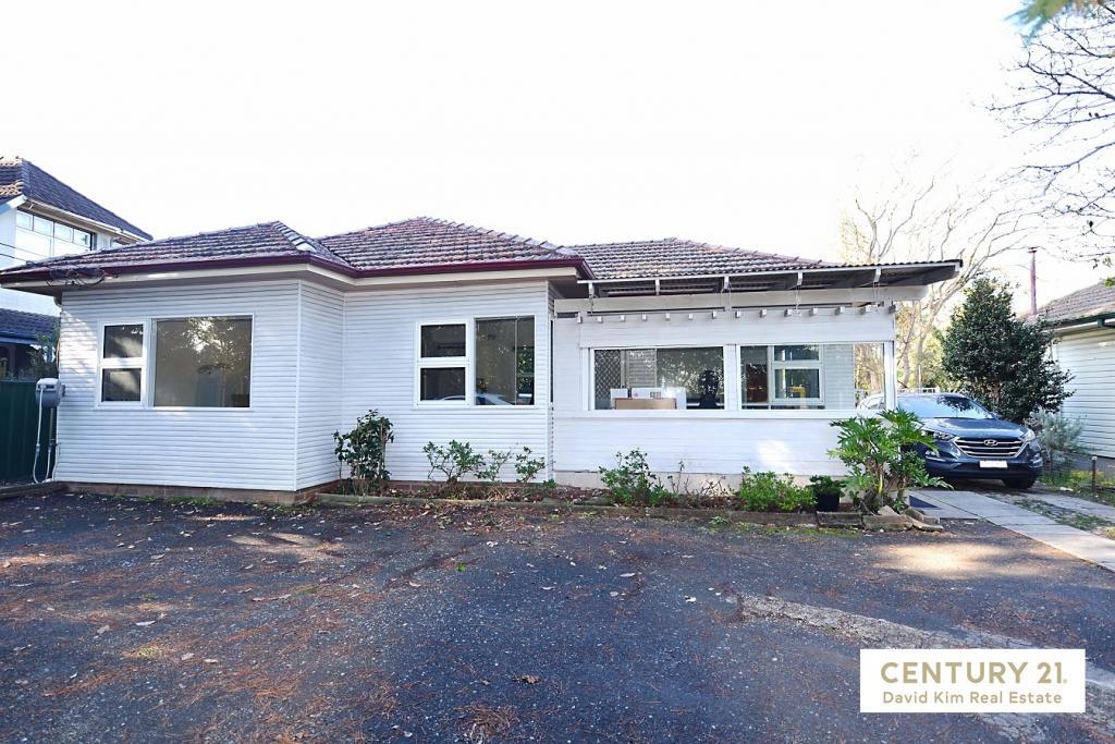 687 PENNANT HILLS RD, CARLINGFORD, NSW 2118