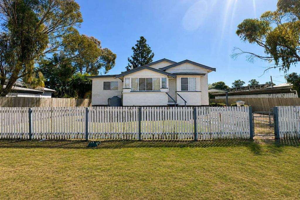 16a Geisel St, Dalby, QLD 4405