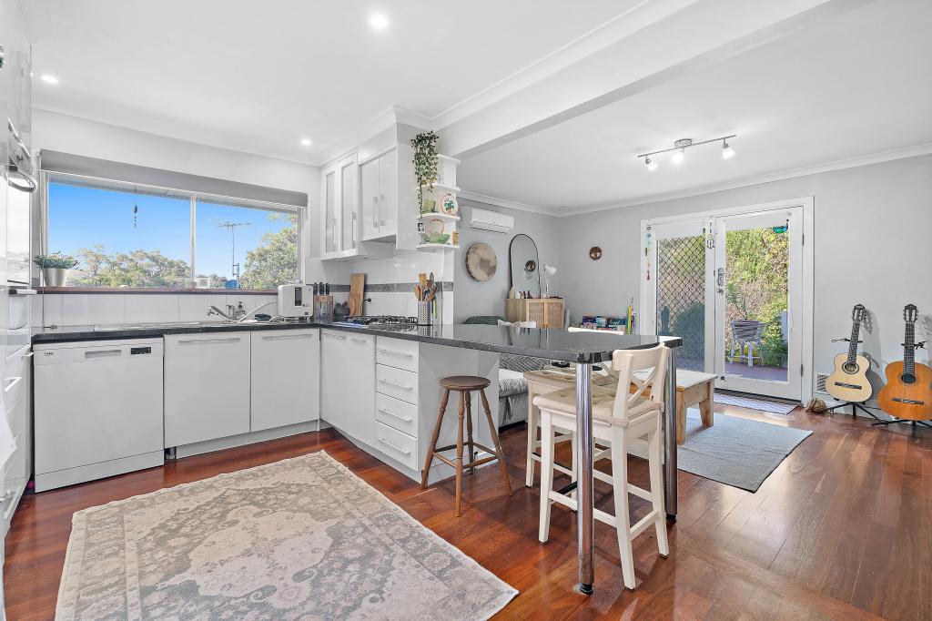 14 Rinaldo Pl, Coolbellup, WA 6163
