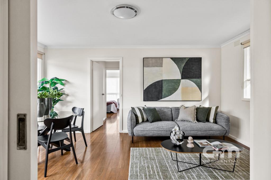 2/83 Snell Gr, Oak Park, VIC 3046