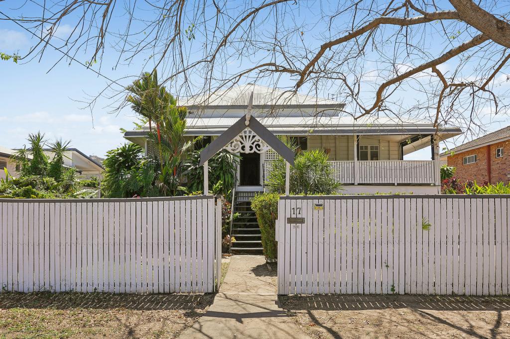 17 PHILP ST, HERMIT PARK, QLD 4812
