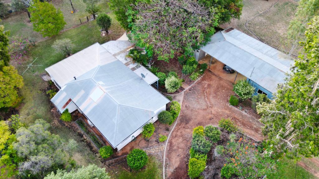 12 Box St, Barcaldine, QLD 4725