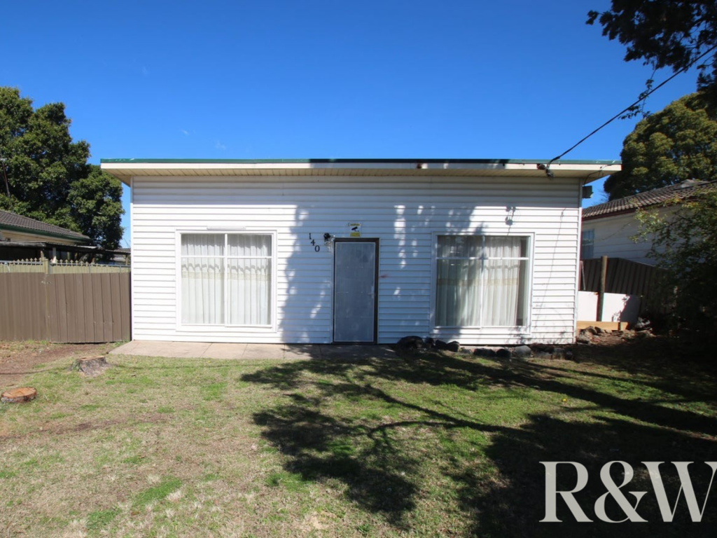 140 Great Western Hwy, Colyton, NSW 2760