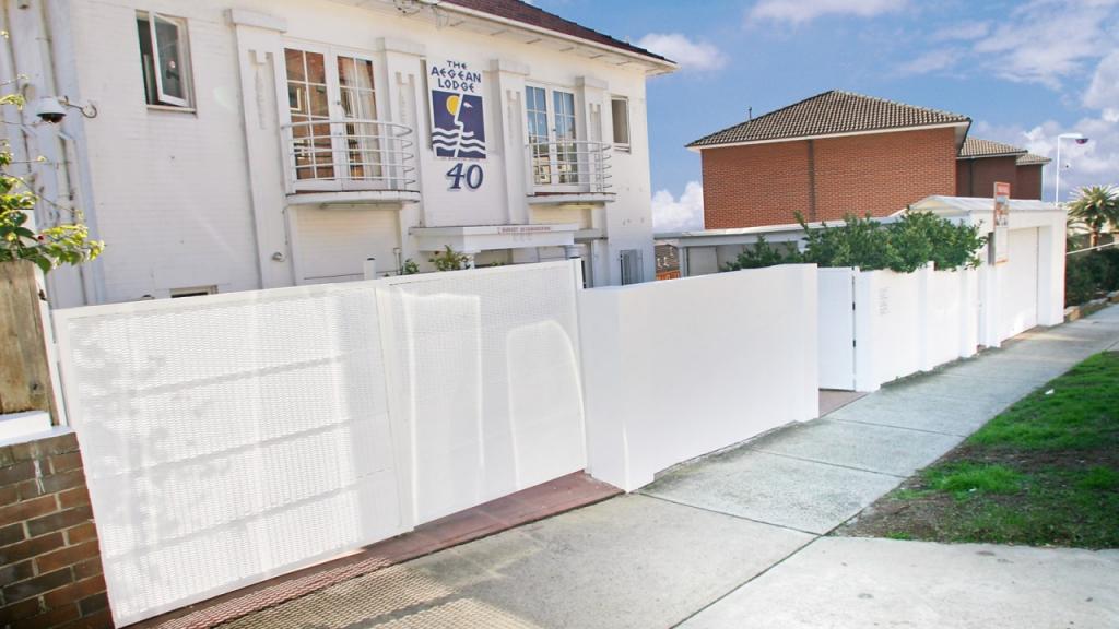 40-42 Coogee Bay Rd, Coogee, NSW 2034