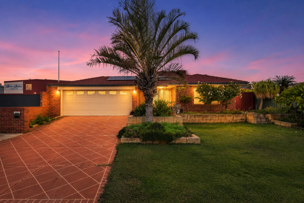 12 Carpenteria Cres, Kenwick, WA 6107