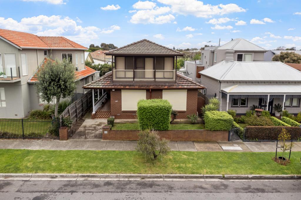 317 Douglas Pde, Newport, VIC 3015