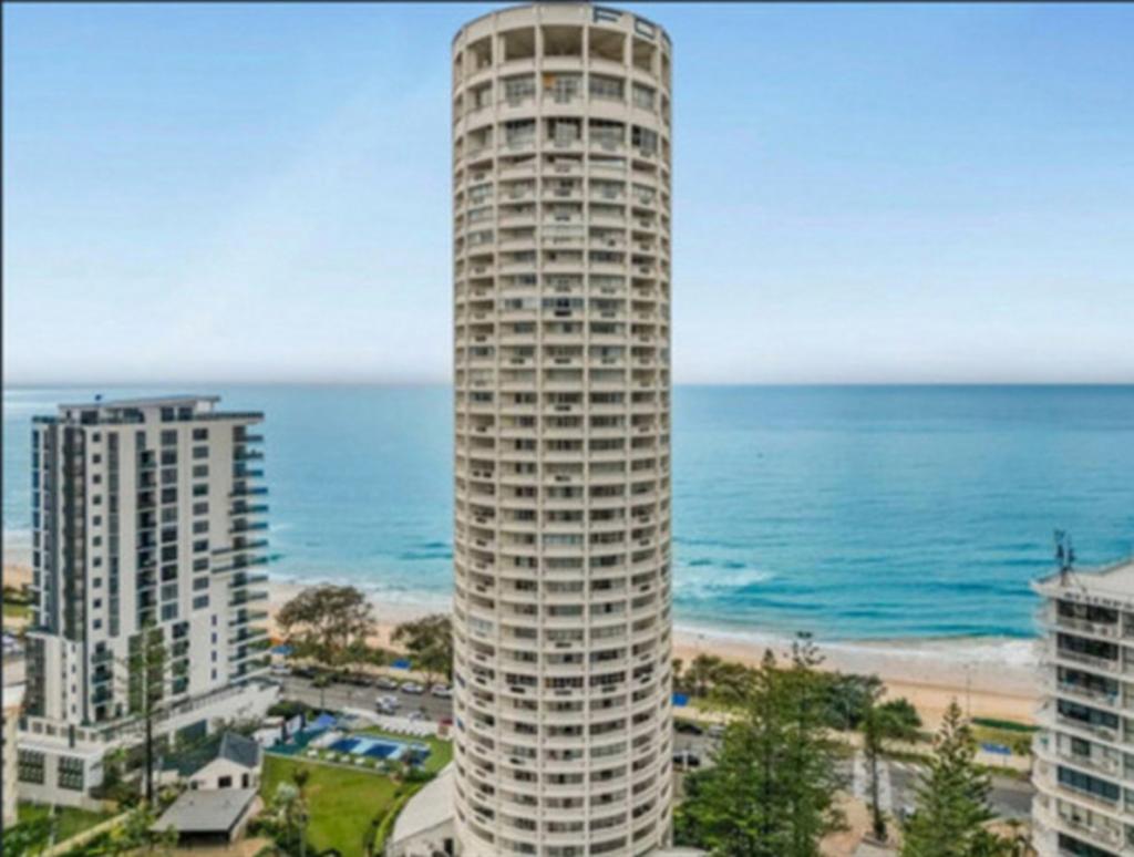 52/114 Esplanade, Surfers Paradise, QLD 4217