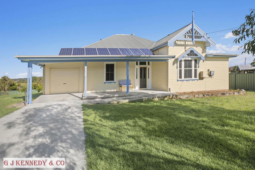 34 CARBIN ST, BOWRAVILLE, NSW 2449