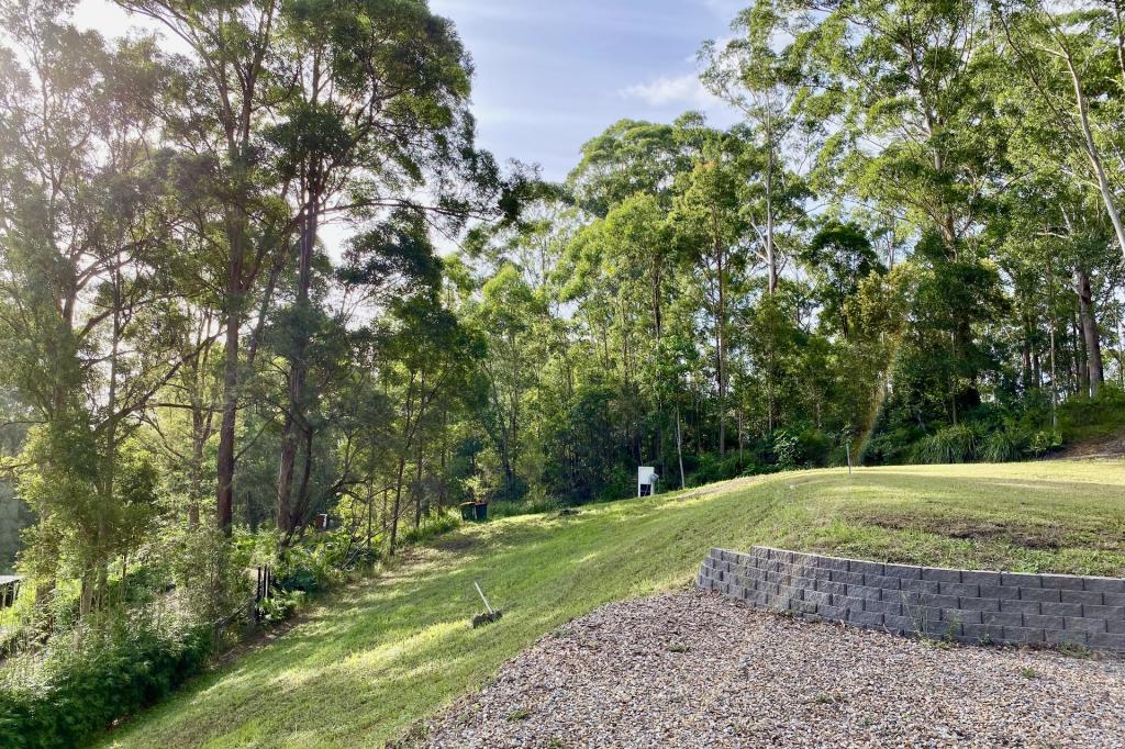 12 North Hill Ct, Tanglewood, NSW 2488