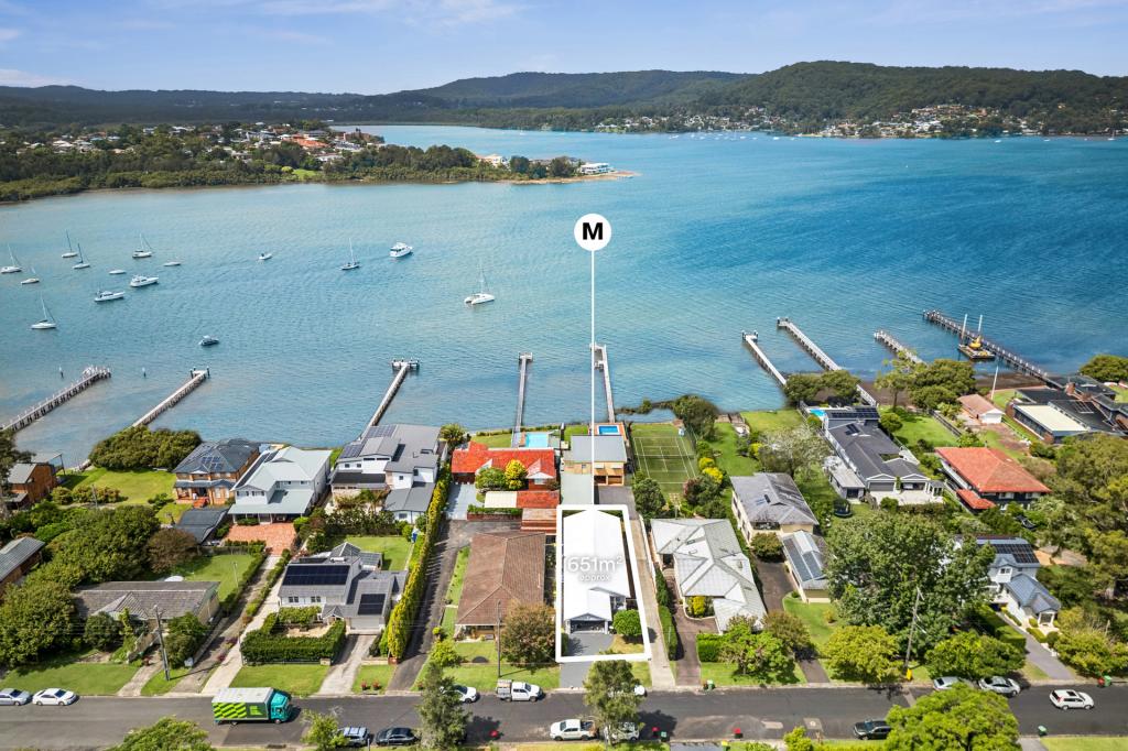 93 Albany St, Point Frederick, NSW 2250