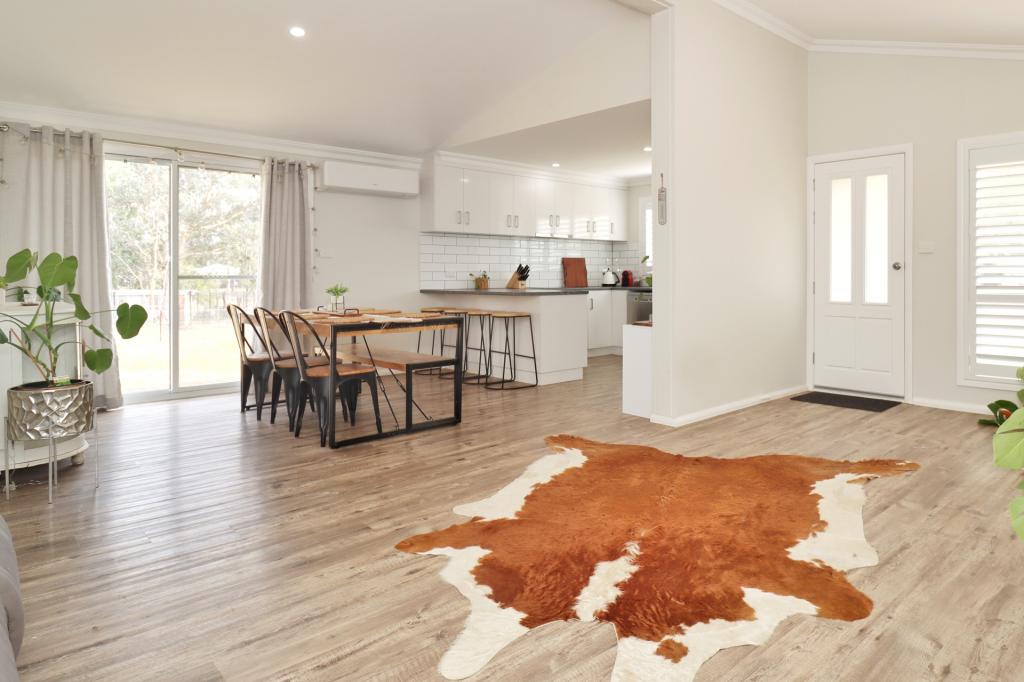 13 Campbell St, Wattamondara, NSW 2794