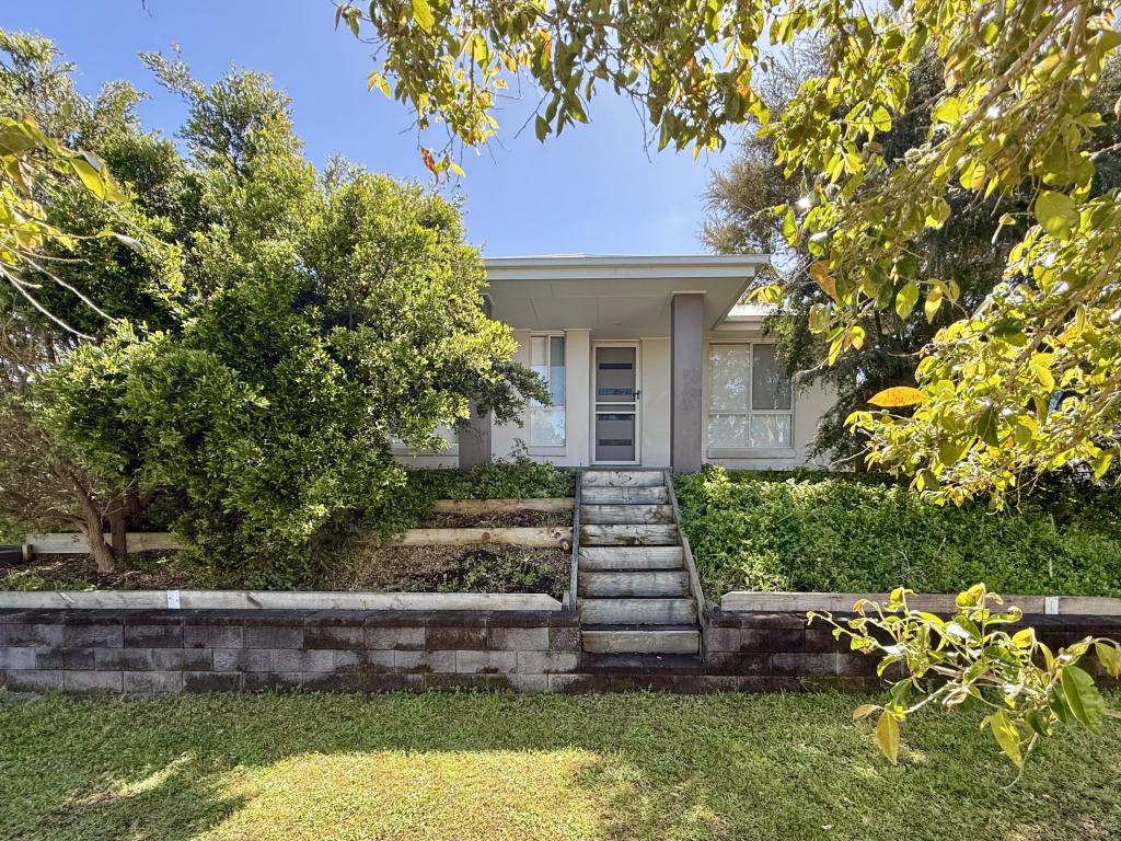 8 Tigertail St, Chisholm, NSW 2322