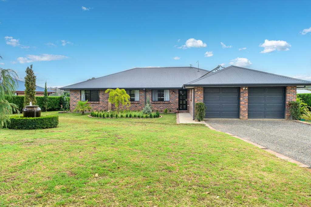 7 Ivon Ct, Uralla, NSW 2358