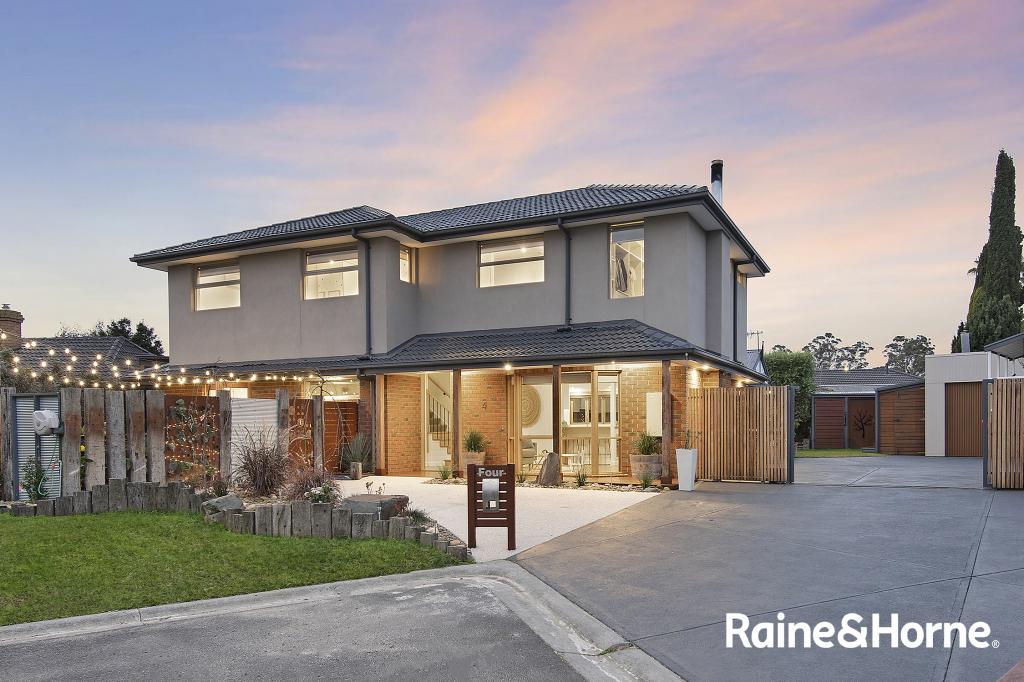 4 Radovic Ct, Cranbourne North, VIC 3977