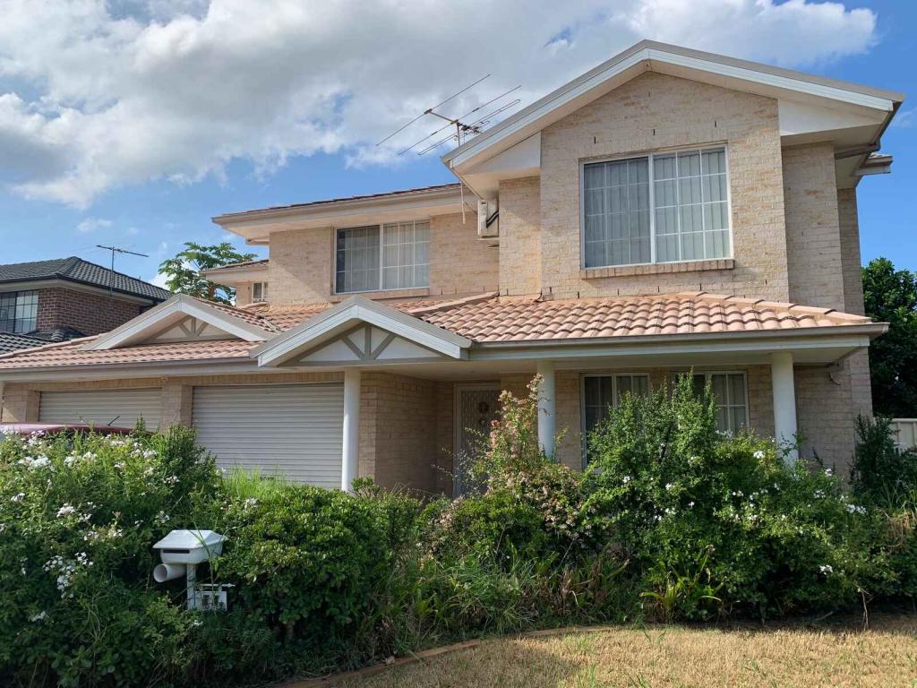 1a Alt Cl, West Hoxton, NSW 2171