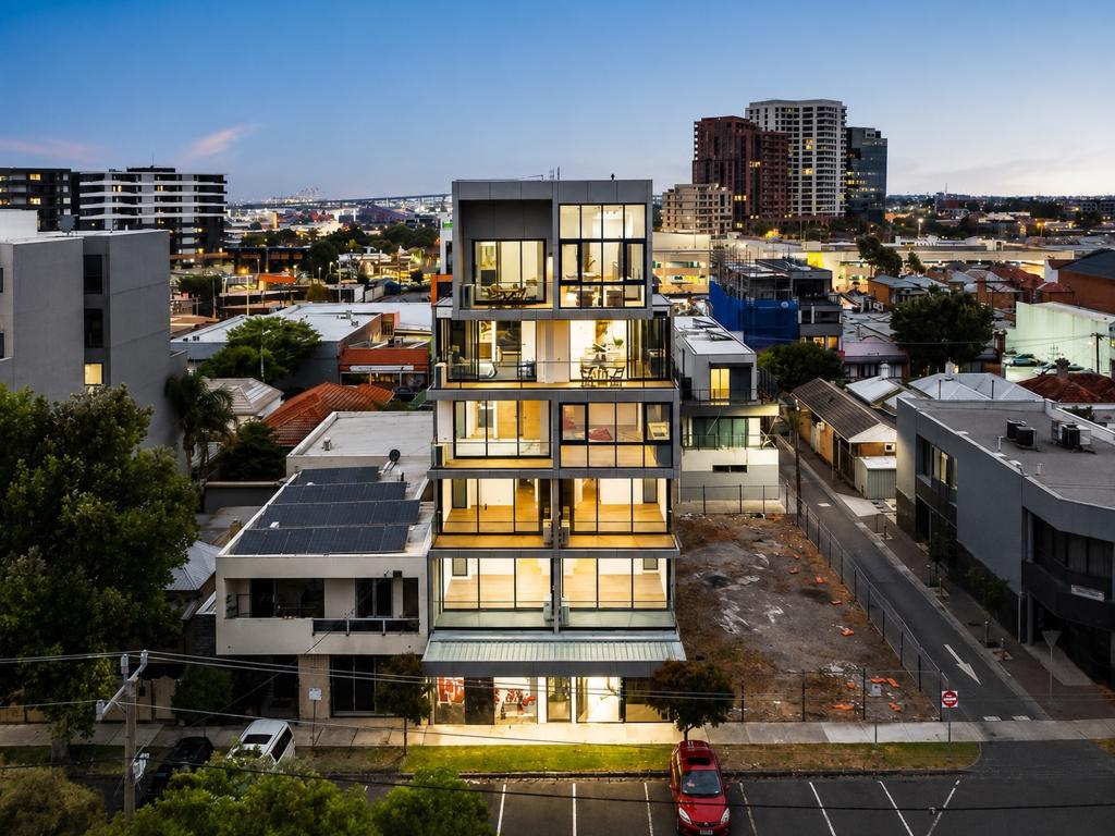 301/39 Ryan St, Footscray, VIC 3011