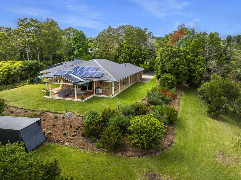 10 Carabeen Pl, Mcleans Ridges, NSW 2480