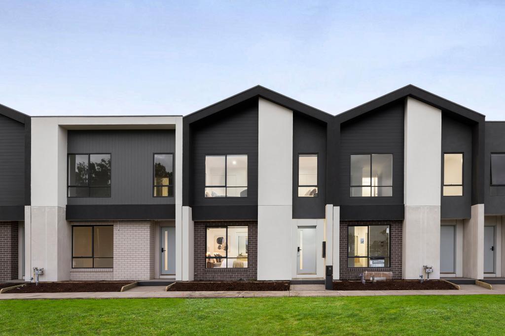 6 Molloy Walk, Woodstock, VIC 3751