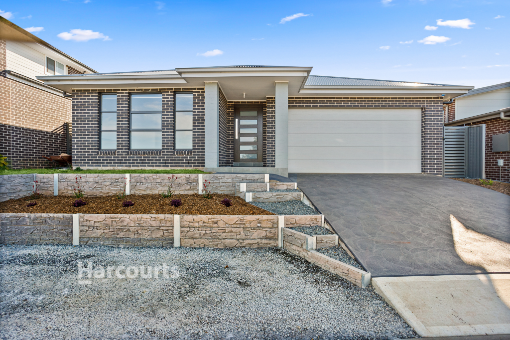 7 Sarsaparilla Way, Calderwood, NSW 2527