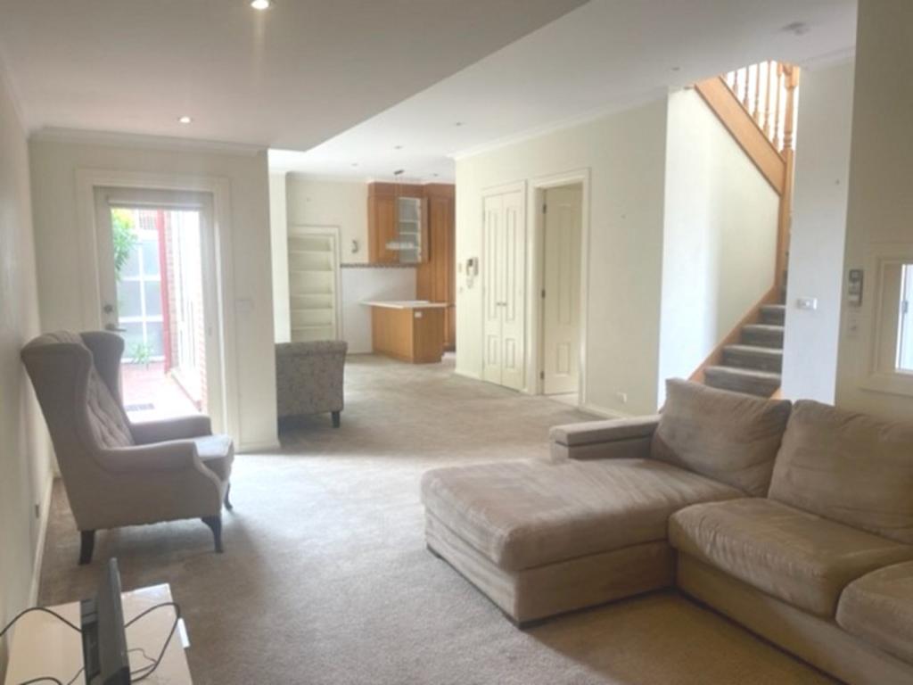 12 Cambridge St, Caulfield North, VIC 3161