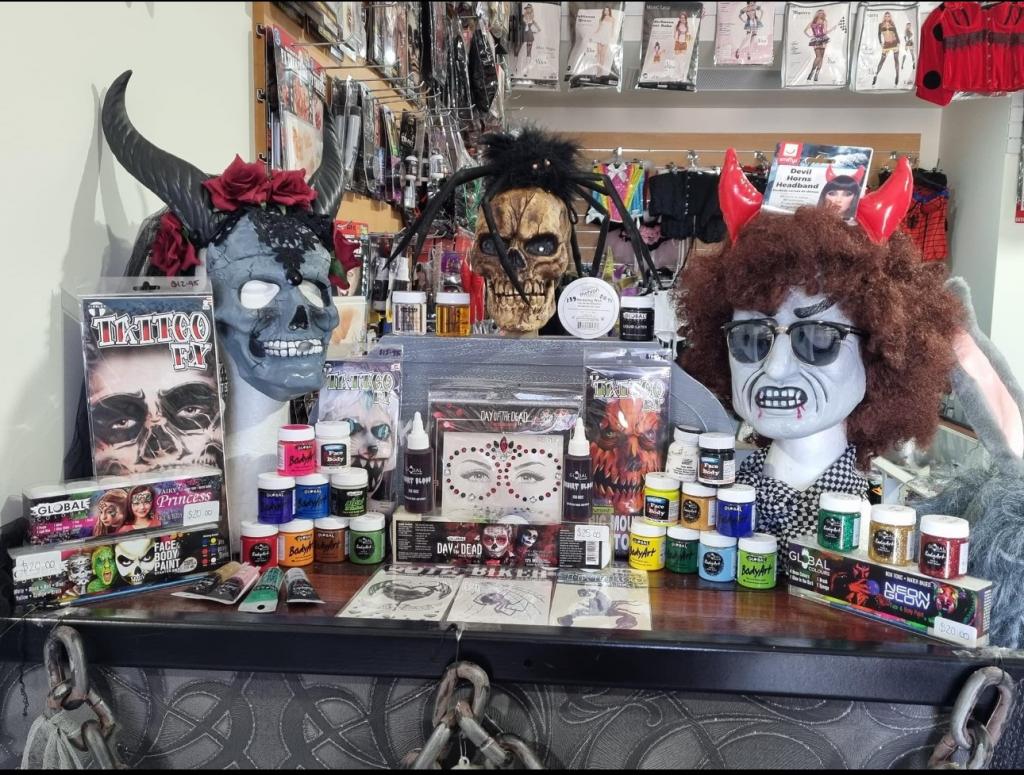 1 SOUTH WEST COSTUME HIRE, BUNBURY, WA 6230