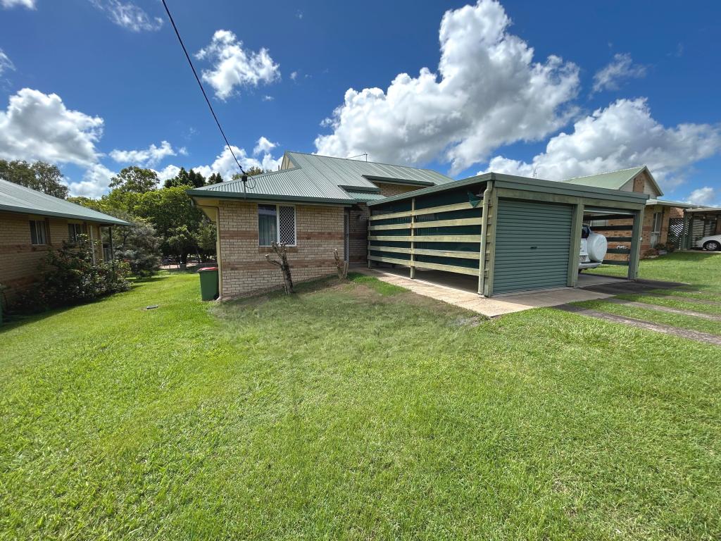 5a Lily St, Southside, QLD 4570