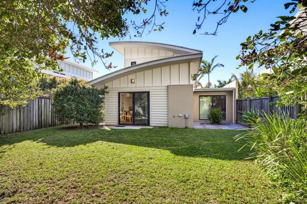 2/19 Catalina Dr, Mudjimba, QLD 4564