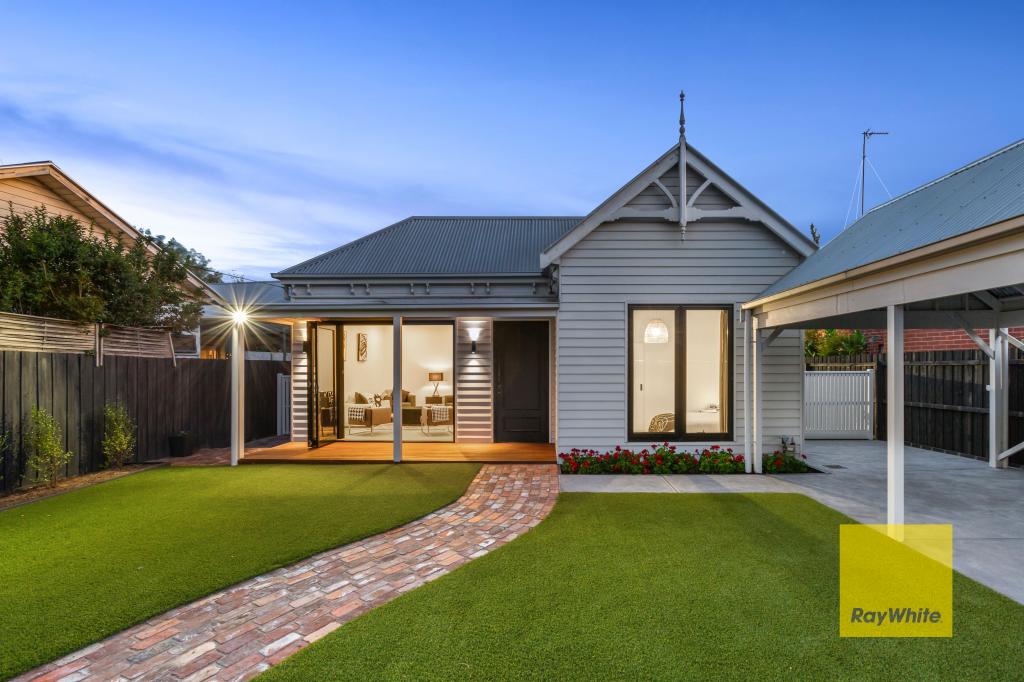 12 Park Cres, South Geelong, VIC 3220