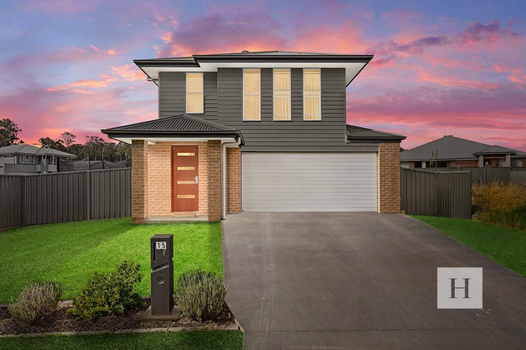 15 Stanhope Cres, Wadalba, NSW 2259