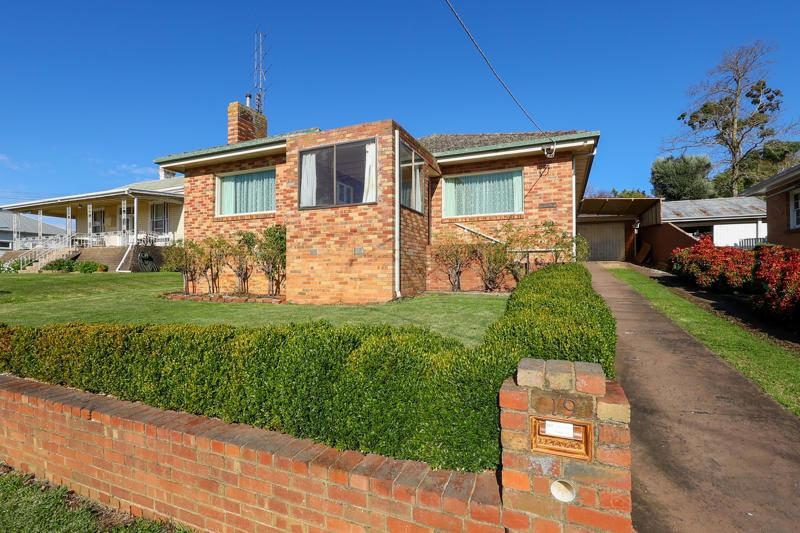 19 Bolivar St, Terang, VIC 3264