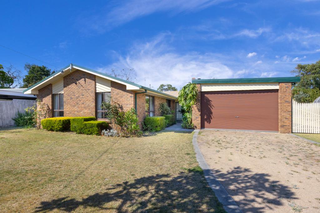 19 Bellbangra Ave, Rosebud, VIC 3939