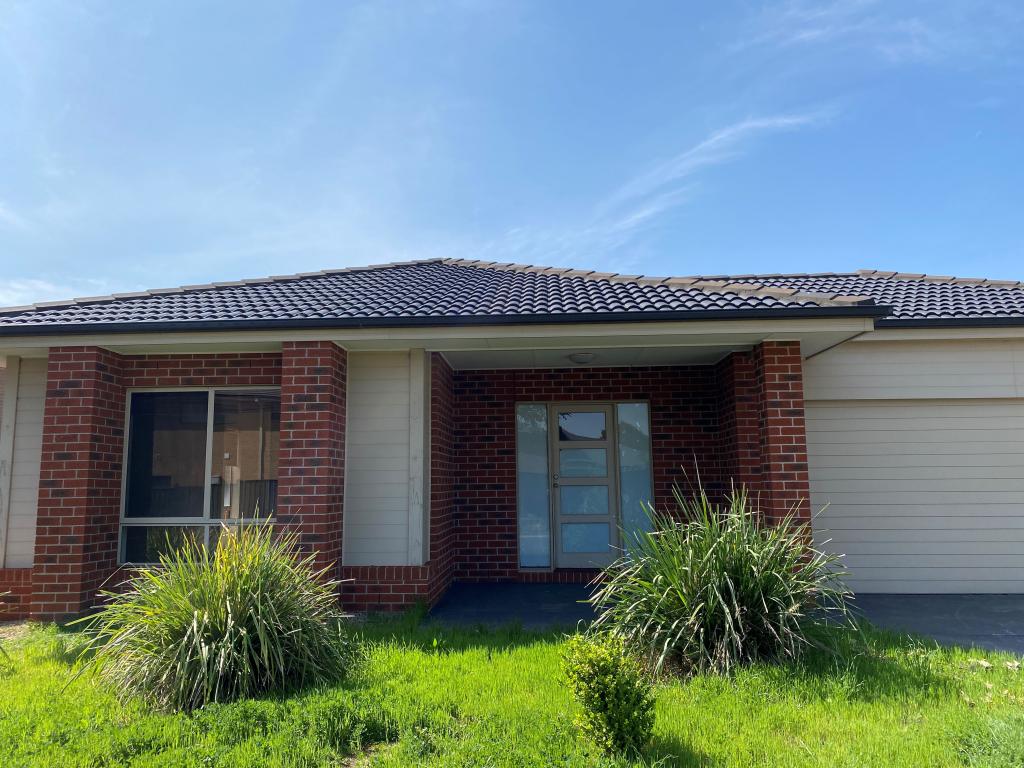 3 Runlet Dr, Point Cook, VIC 3030