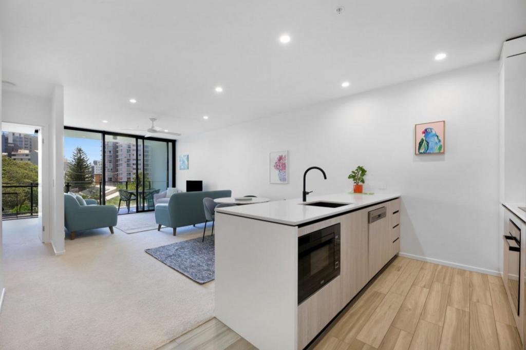 3/1969 Gold Coast Hwy, Burleigh Heads, QLD 4220