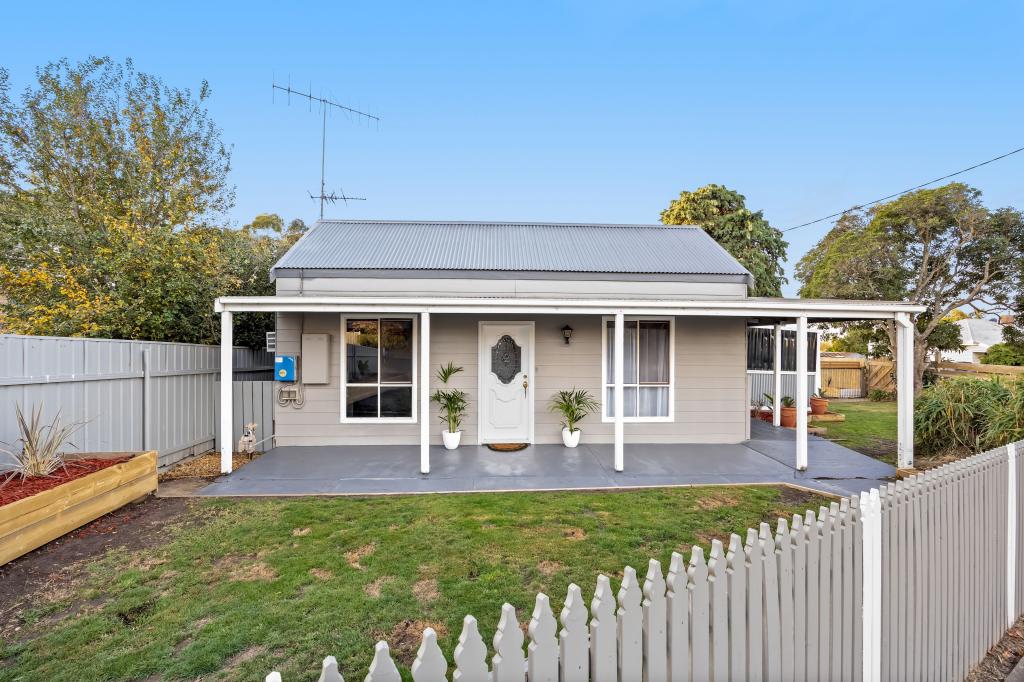 55 CHURCHILL AVE, ARARAT, VIC 3377