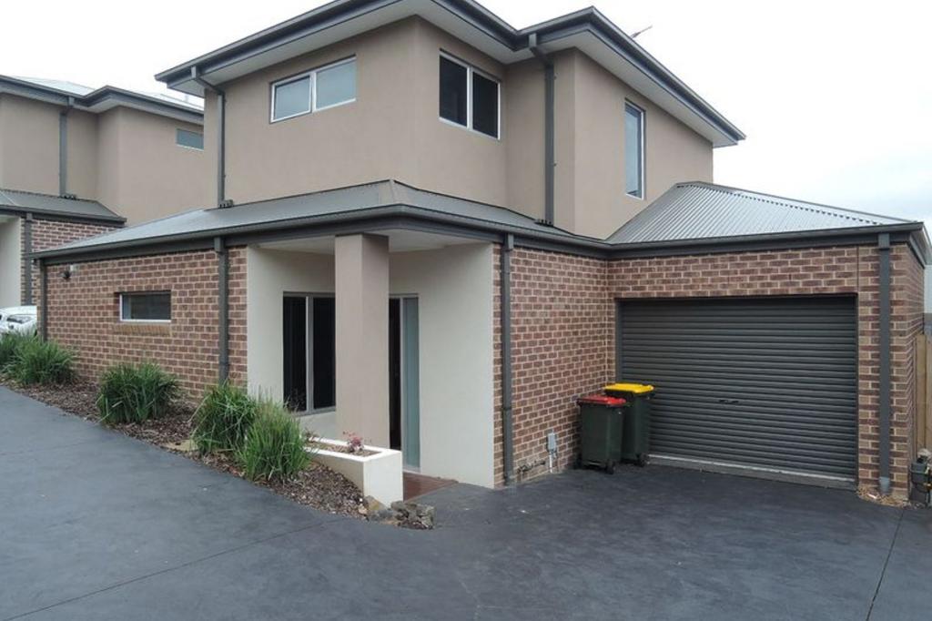 3/27 Stephen St, Gisborne, VIC 3437