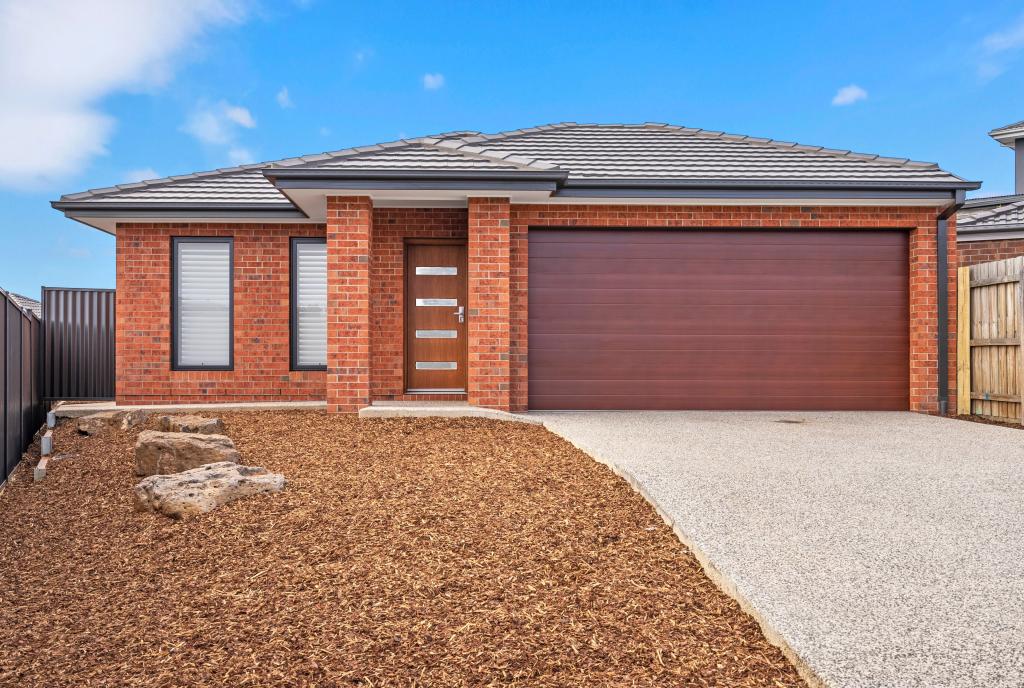 4 Farm Ct, Bacchus Marsh, VIC 3340