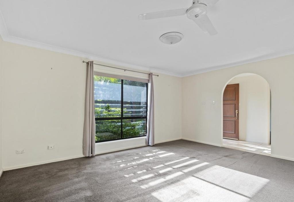 238 MAIN ST, REDLAND BAY, QLD 4165